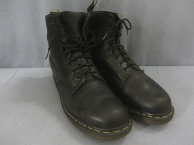 lot 128 image: Doc Martens Boots