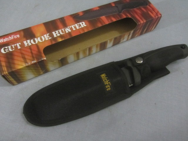 lot 129 image: Gut Hook Knife