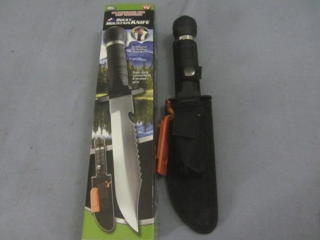 lot 130 image: Rocky Mtn Hunting Knife