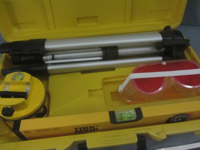 lot 146 image: Tool Shop Pro laser Level Kit
