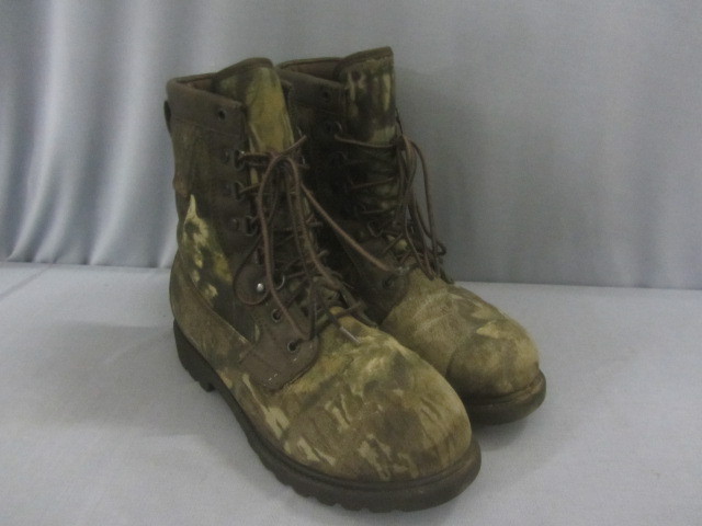 lot 153 image: Rocky Gore-Tex Boots
