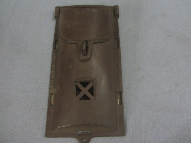 lot 176 image: Cast Iron Letter Mailbox