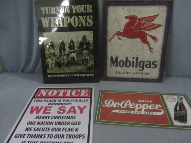 lot 186 image: Dr Pepper, Mobile Gas Signs