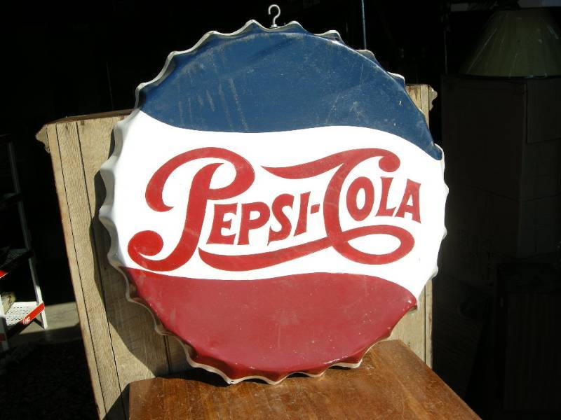 lot 24 image: Vintage Pepsi-Cola Bottle Cap Sign