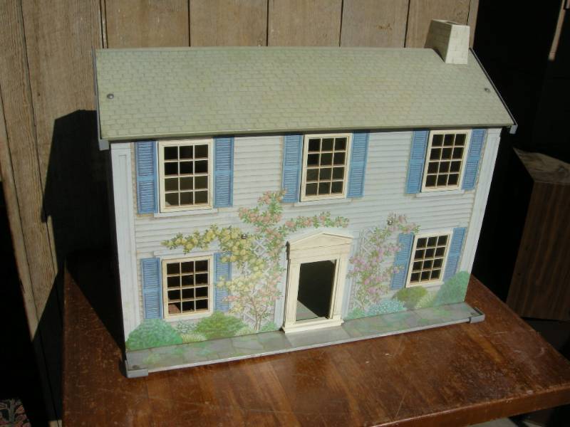 vintage tin dollhouses