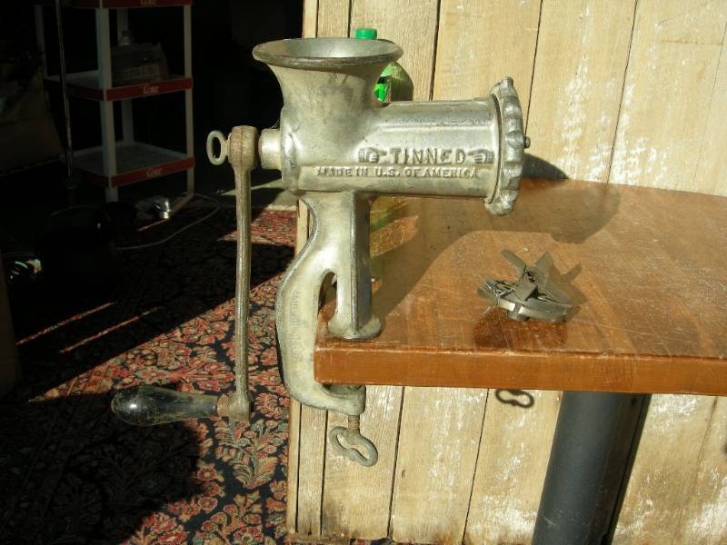 lot 42 image: Vintage enterprise #20 Food GrinderChopper