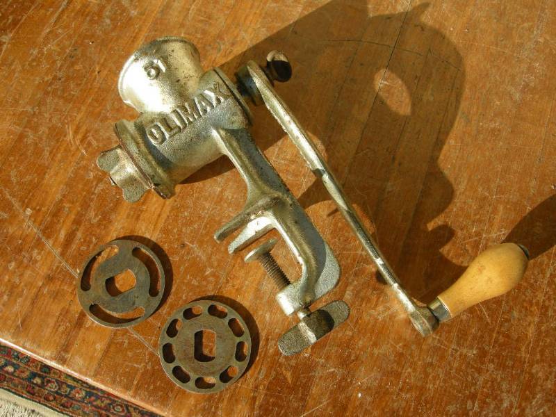 lot 43 image: Vintage Climax #51 Food GrinderChopper