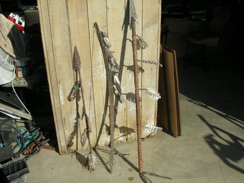 lot 99 image: Native-look Ceremonial Bow, Arrow, Spear