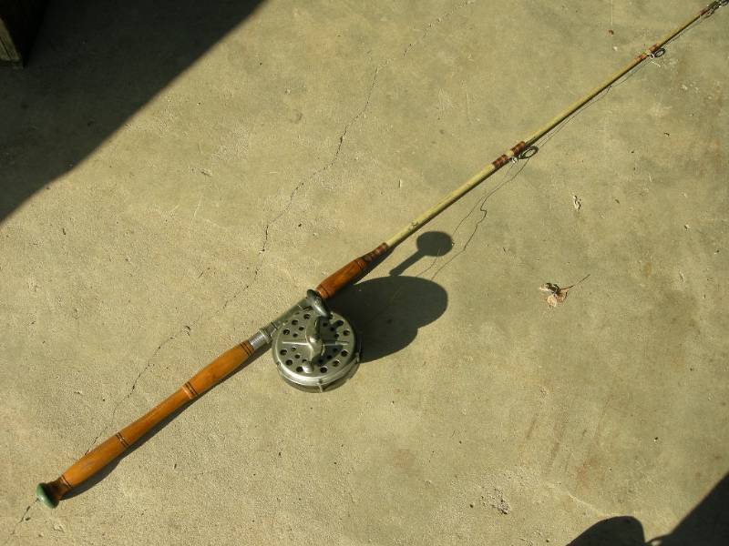 lot 125 image: Vintage Pfluger Pakron 3178 Fishing Reel