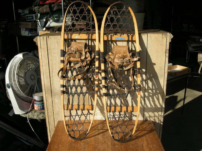 lot 128 image: Snocraft Snowshoes