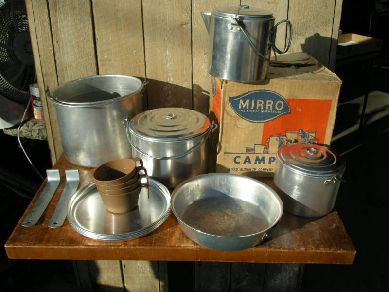 lot 130 image: Vintage Mirro Camp Set, With Box