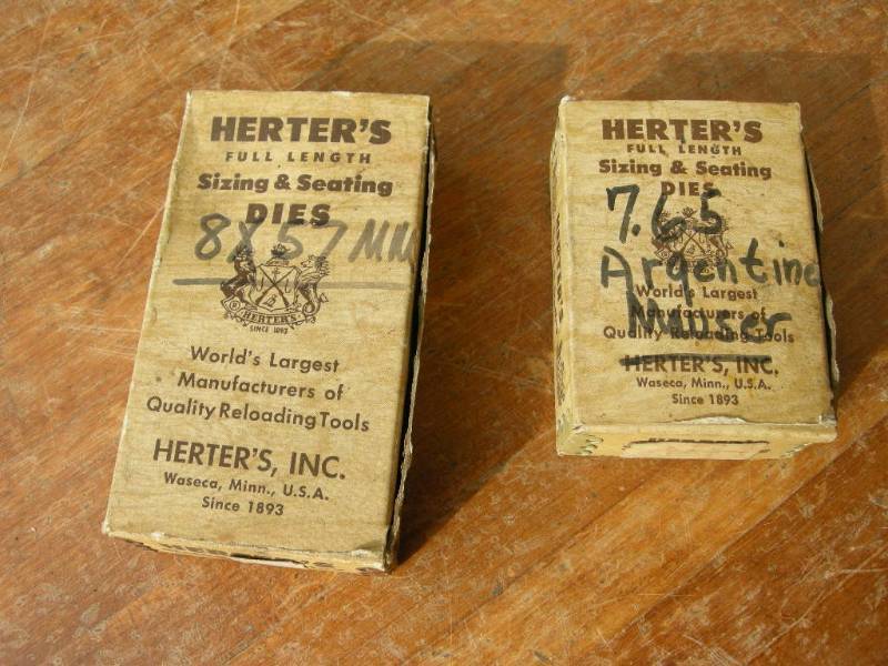 lot 160 image: Herters 7.65-8mm Reloading Die Sets