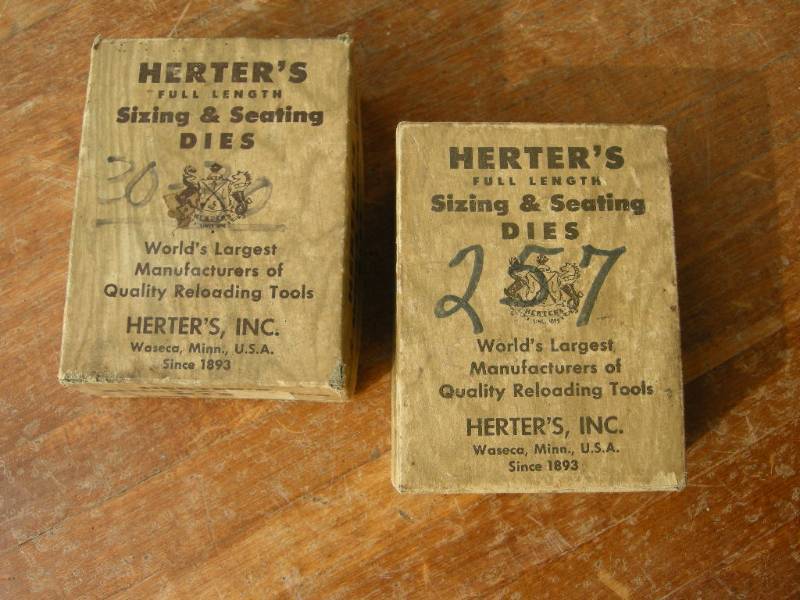 lot 162 image: Herters 3030-257 Reloading Sets
