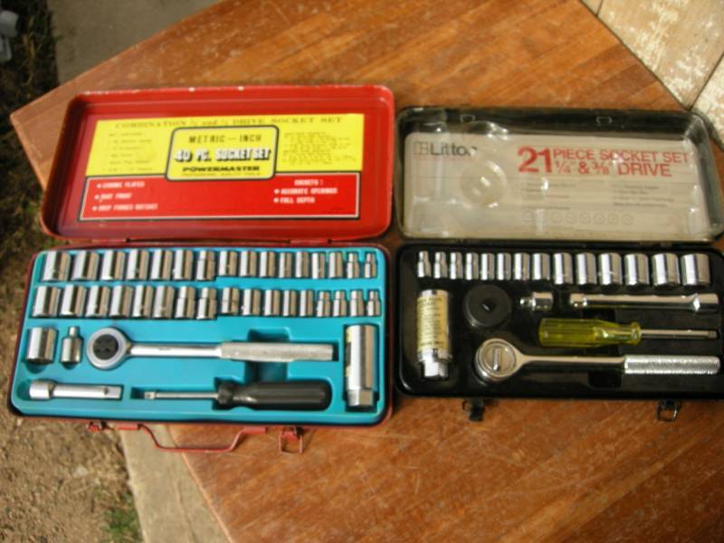 lot 166 image: 2 Socket Sets