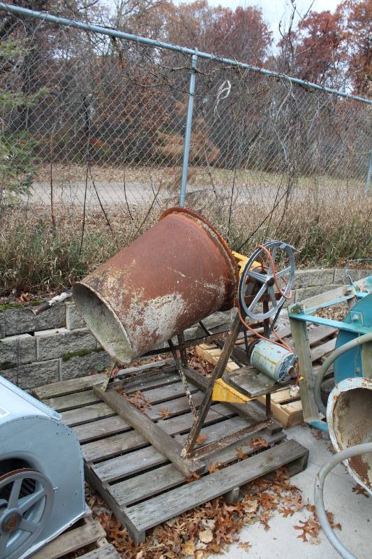 lot 7 image: Cement Mixer with Dayton Split Phase Motor