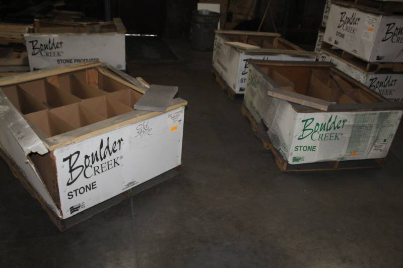 lot 48 image: Lot of (88) Boulder Creek Tivoli Base Piece 8x18x1in., Antique Tan Base Piece 8x18x1in., Random Pieces