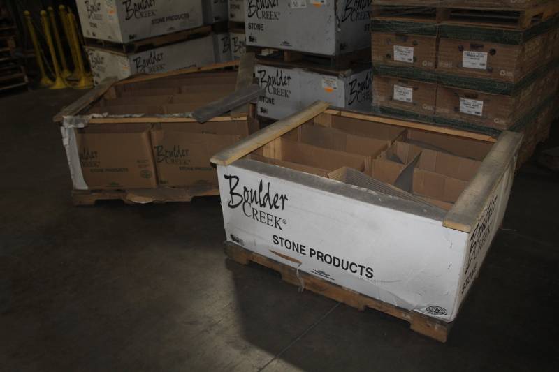 lot 67 image: Lot of (118) Boulder Creek Tivoli Flat Sills 2.5x5x20in., 1.5x5x19.5in.