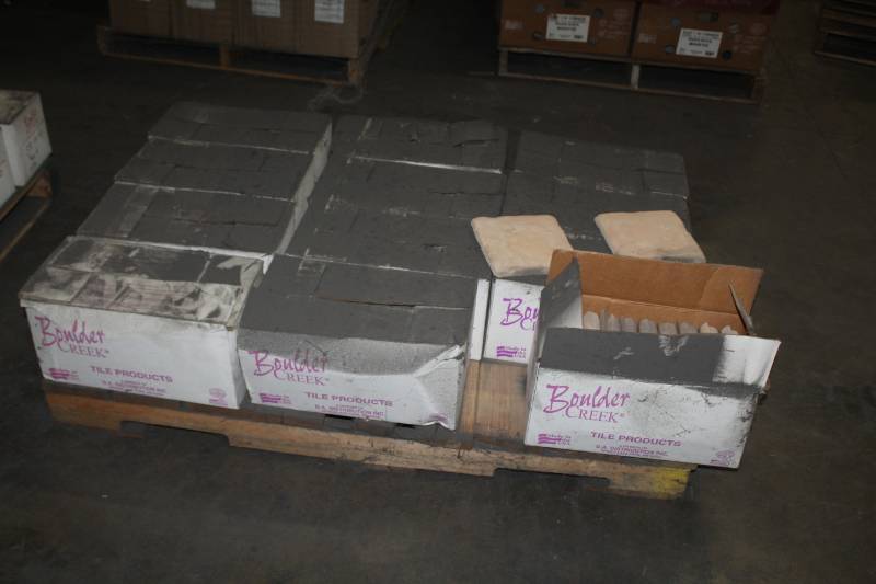 lot 92 image: Lot of (12 Boxes) Boulder Creek 7-12x7-12in. Flats