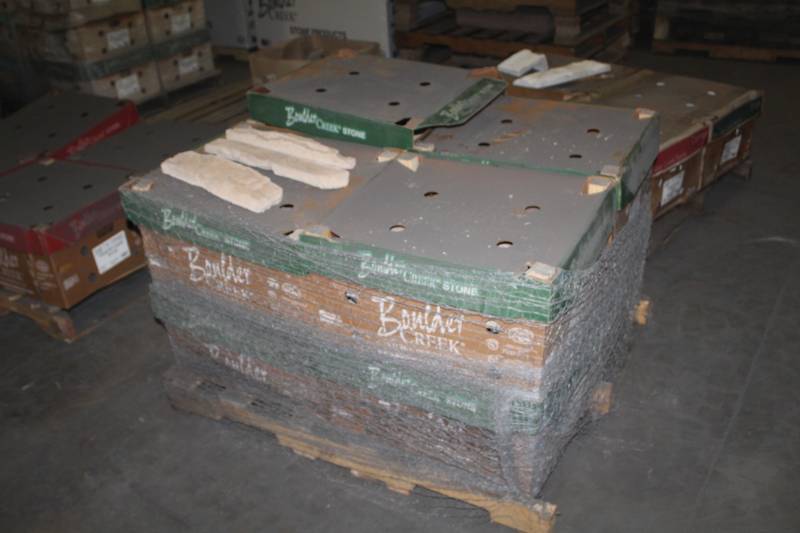 lot 186 image: Lot of (8 Boxes) Boulder Creek Cliffstone Durango Flats
