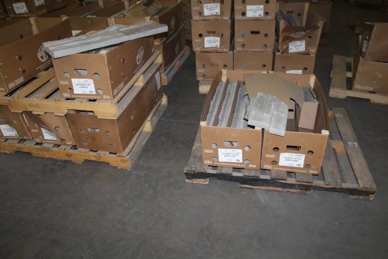 lot 196 image: Lot of (7 Boxes) Boulder Creek Classic Ledge Aero Gray Flats, Classic Ledge Burlywood Tan Flats, Modern Stak Chablis Flats