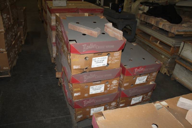 lot 210 image: Lot of (9 Boxes) Boulder Creek Bluff Stone Harrison 90 Degree Corners