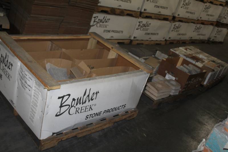 lot 238 image: Lot of (3 Pallets) Boulder Creek Keystone 8in. Chisel Face Tivoli, Outlet Trim 6x8in. Ponderosa, Various Types