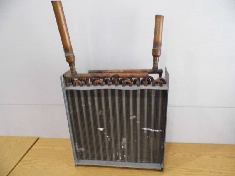 lot 4 image: Radiator