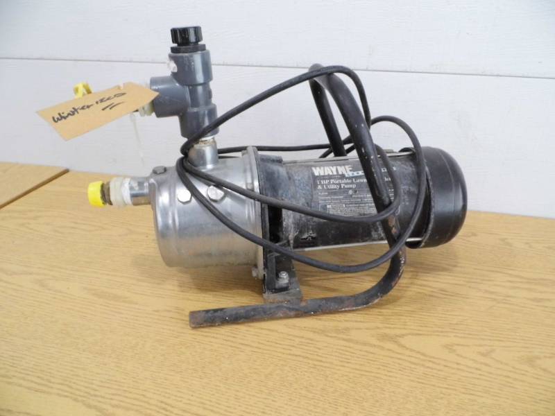 lot 5 image: Wayne Sprinkler Pump