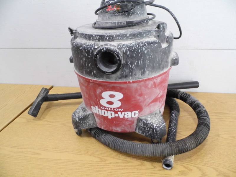lot 30 image: Shop Vac