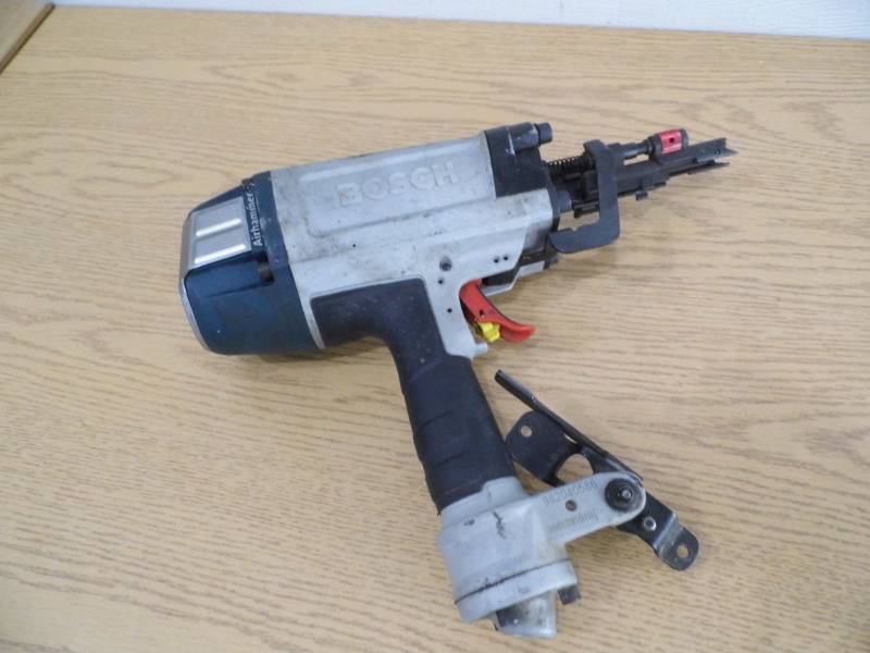 lot 45 image: Bostitch Nail Gun