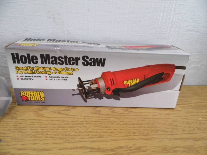 lot 50 image: Hole Master Saw