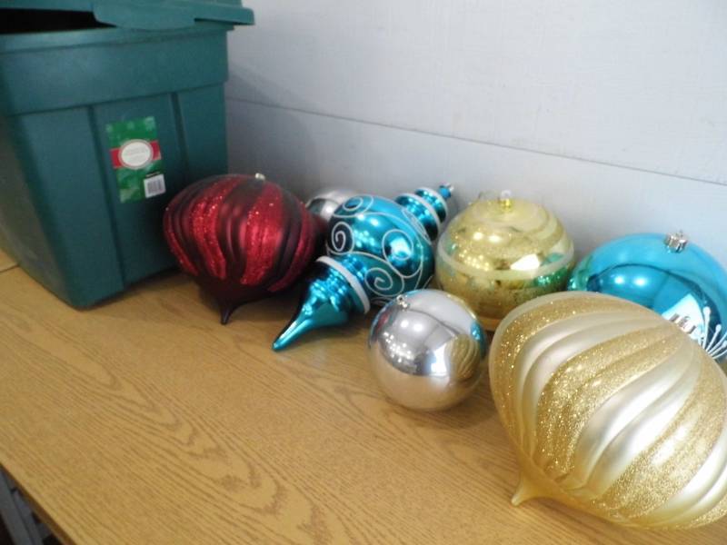lot 80 image: Shatter Resistant Ornaments