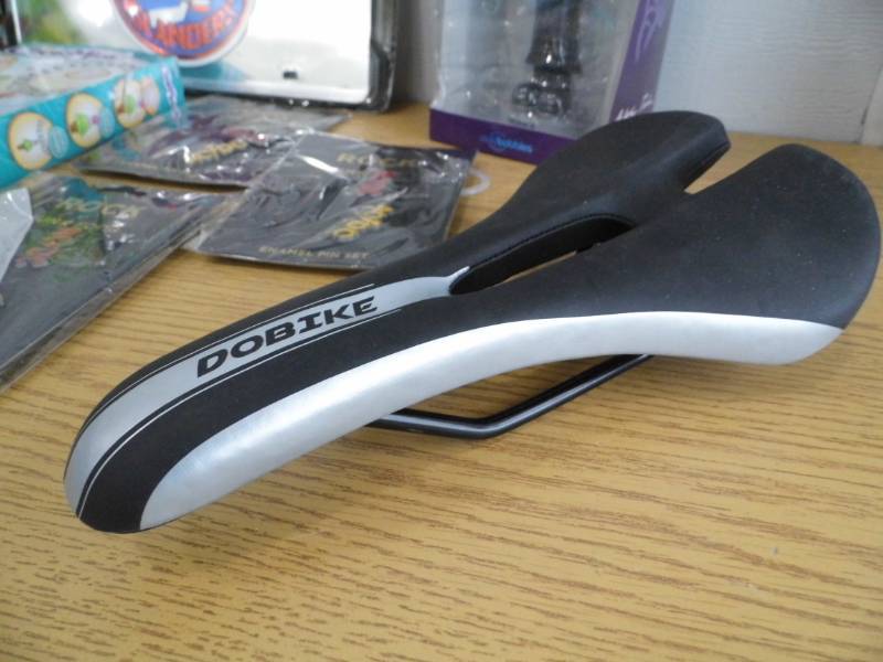 lot 89 image: Cooling Pad - Bike Seat - Tesla Bobble
