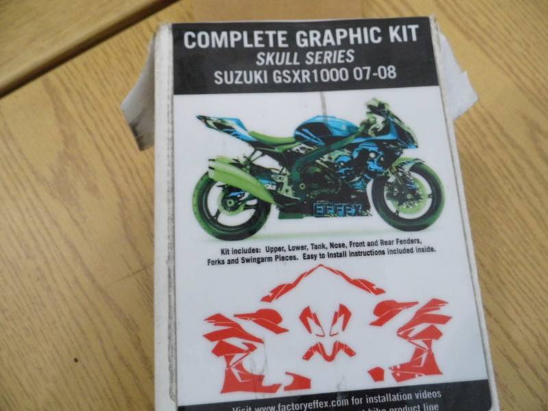 lot 91 image: Suzuki Motorzycle Graphic