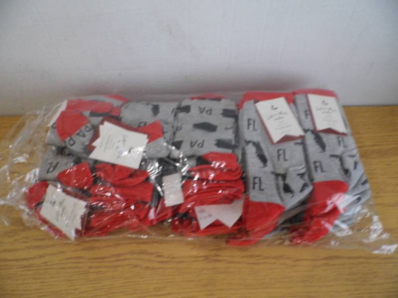 lot 96 image: 30 Pair State Socks