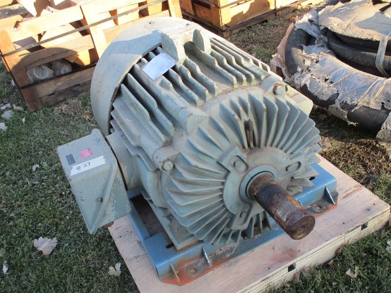 lot 29 image: 150 HP. MARATHON  460 VOLT ELECTRIC MOTOR