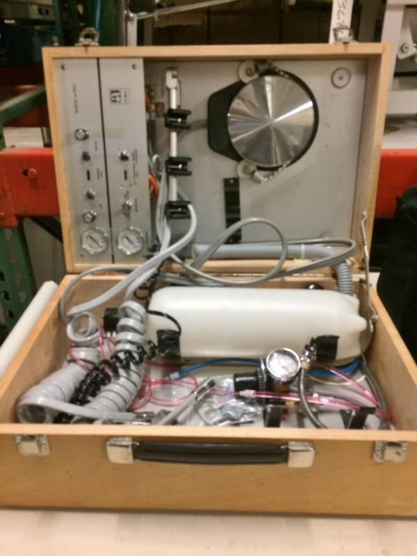 lot 31 image: ADEC Portable Dental Operating and Treatment Unit