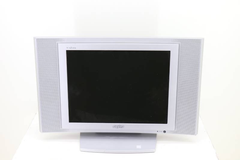 lot 17 image: Sanyo 15 CLT1554 TVMonitor