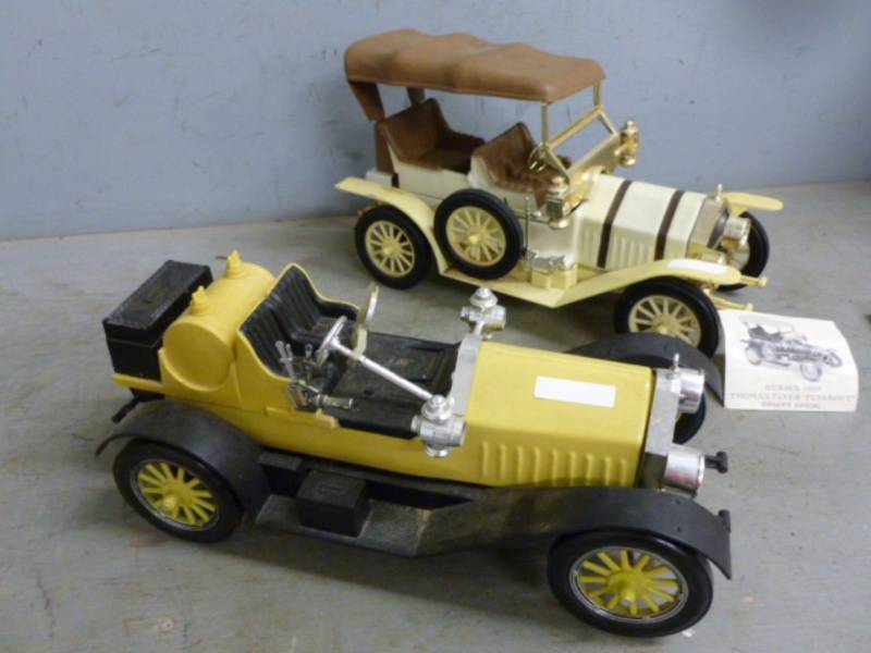 lot 32 image: Vintage Car Decanters