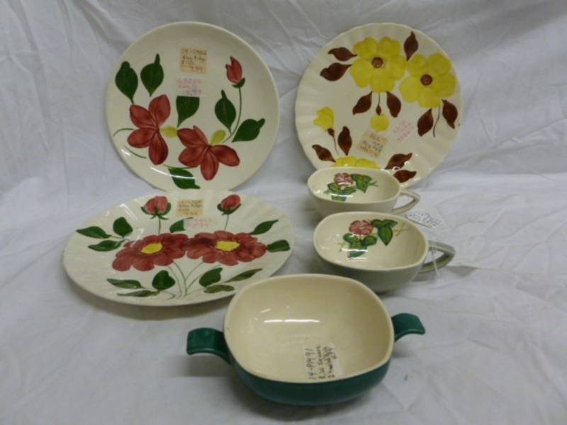 lot 128 image: Vintage Red Wing