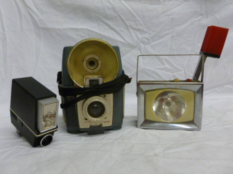 lot 139 image: Vintage Camera