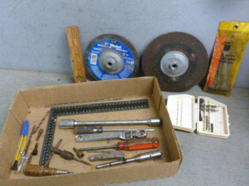 lot 140 image: Tools