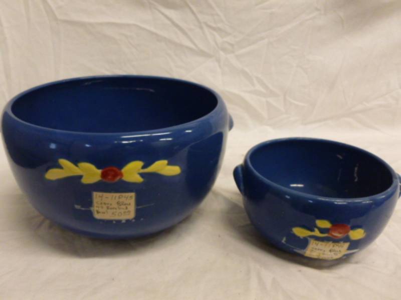 lot 167 image: Bowl Set