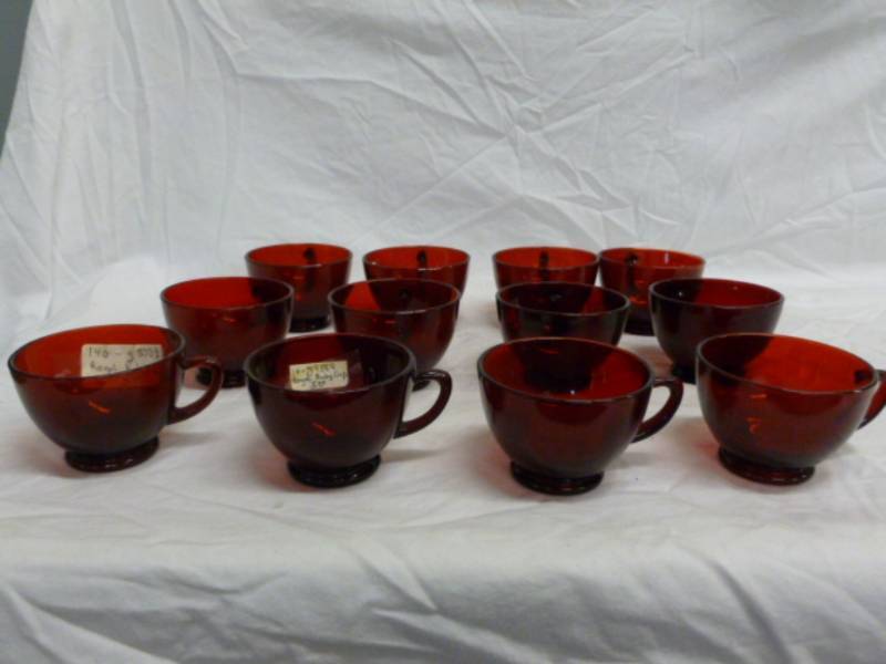 lot 173 image: Vintage Ruby Red Glass
