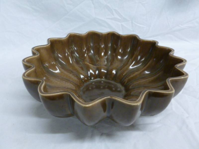 lot 182 image: Vintage Red Wing
