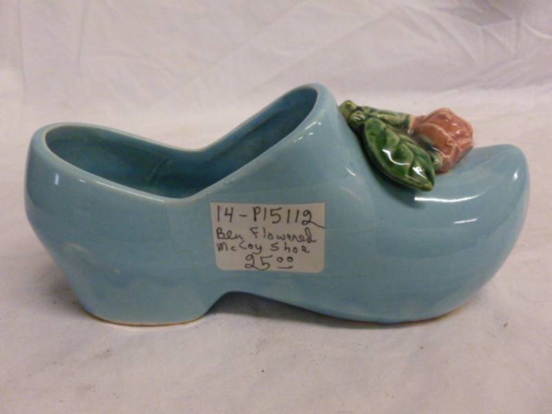 lot 210 image: Vintage McCoy