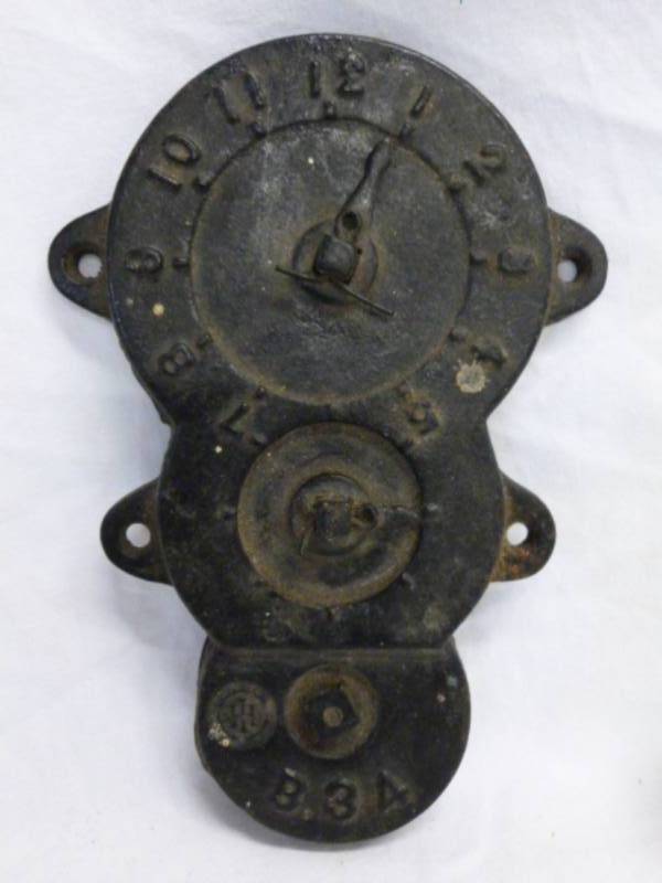 lot 227 image: Antique Cast Iron