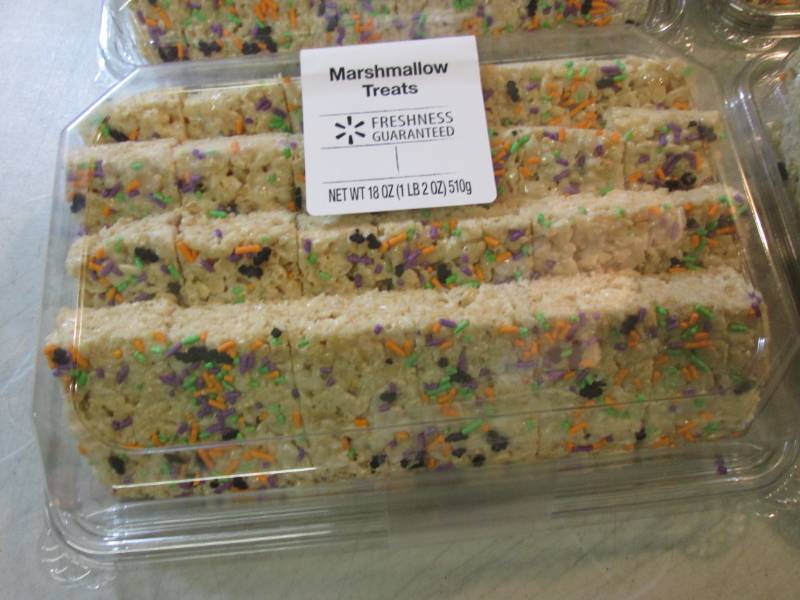 lot 40 image: 6 Trays of Marshmallow Rice Crispy ...