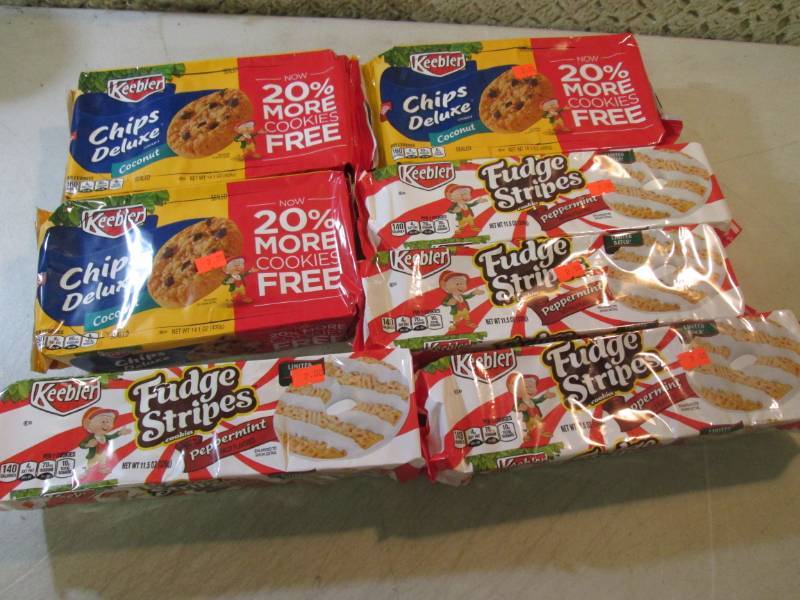 lot 111 image: Assorted Cookies  B-2...