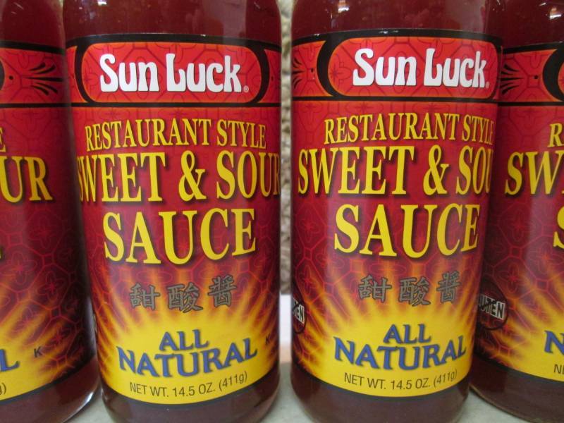 lot 123 image: 7 Bottles of Restaurant Style Sweet...